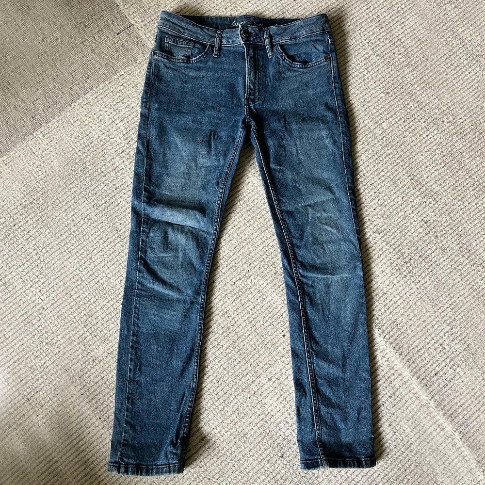 Calvin Klein Jeans Slim Boyfriend Size 2 - Picture 2 of 8